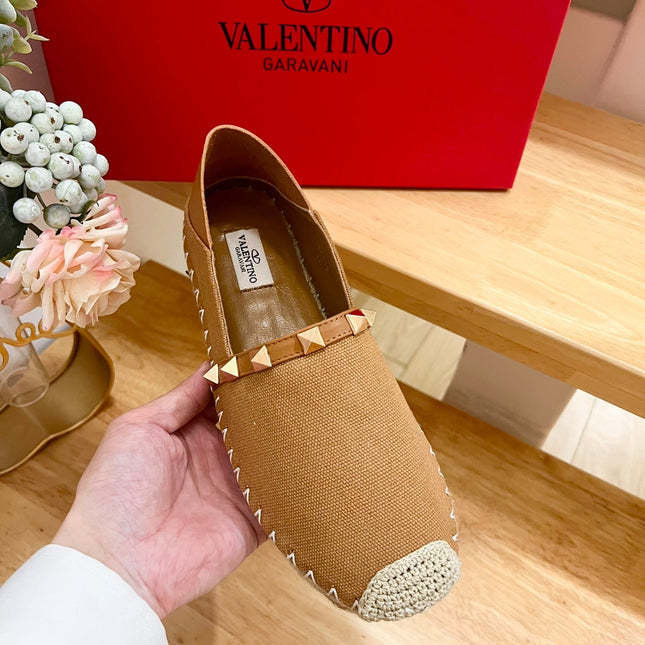ROCKSTUD CIDER BROWN CANVAS ESPADRILLES
