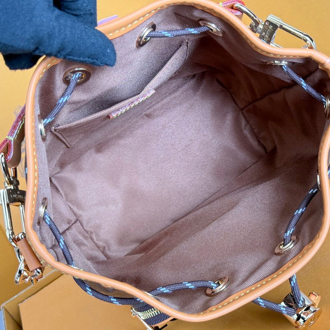 LV 25S NOÉ CARGO 24 IN BROWN MONOGRAM CANVAS GOLD HARDWARE