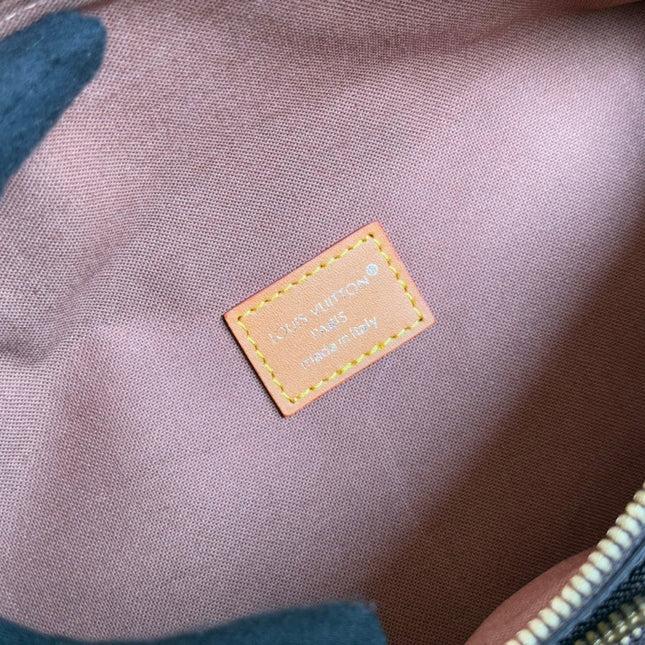 RUSH BUMBAG 30 IN BROWN MONOGRAM DUST CANVAS