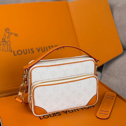 LV 25S NIL BAG 98MM IN WHITE MONOGRAM CANVAS AND CALFSKIN GOLD HARDWARE