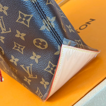 LV 25S PIANO BAG 27 IN BROWN MONOGRAM CANVAS AND CALFSKIN GOLD HARDWARE