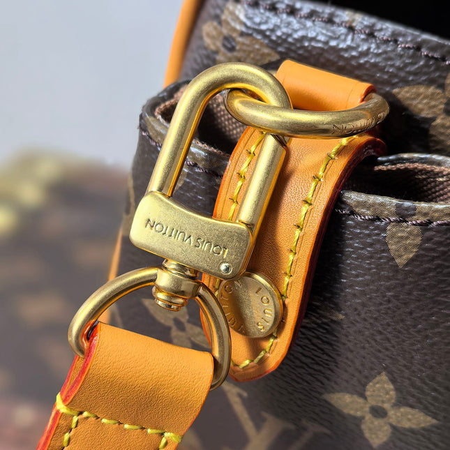 LV 25S CARGO 23 IN BROWN MONOGRAM CANVAS LEATHER TRIM GOLD HARDWARE