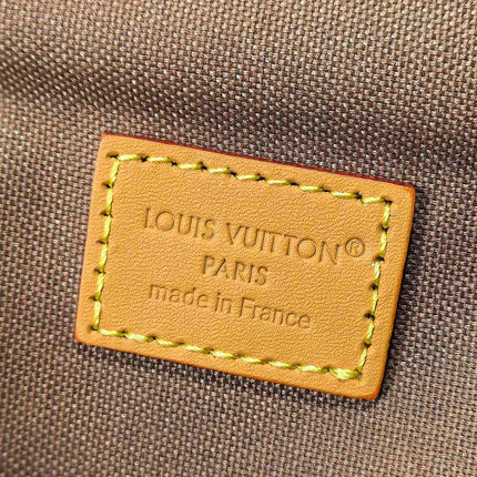 LV 25S CARGO 23 IN BROWN MONOGRAM CANVAS LEATHER TRIM GOLD HARDWARE