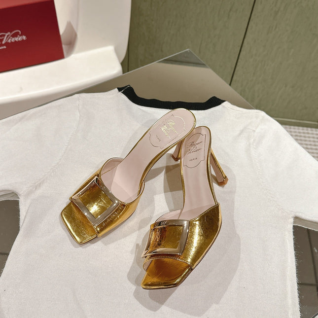 TRUMPET METALLIC MULES IN GOLD PATENT CALFSKIN