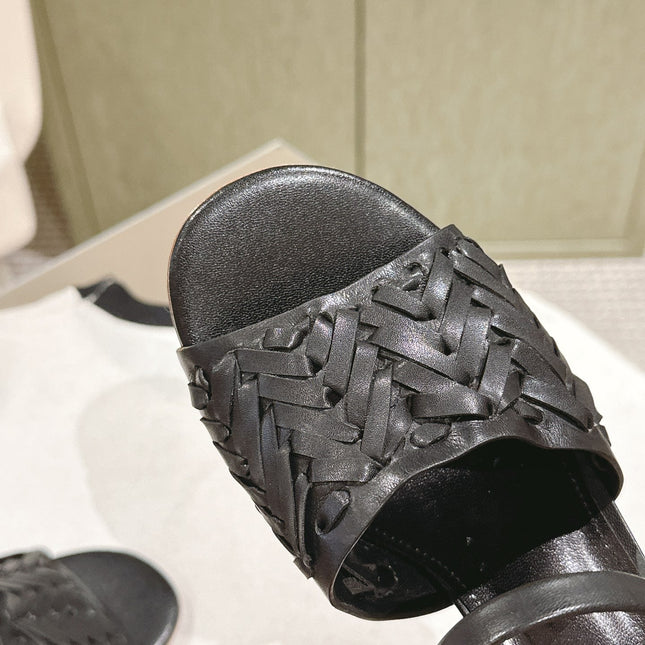 FENDI FIRST HIGH-HEELED SANDALS 85 MM IN BLACK LAMBSKIN GOLD HARDWARE