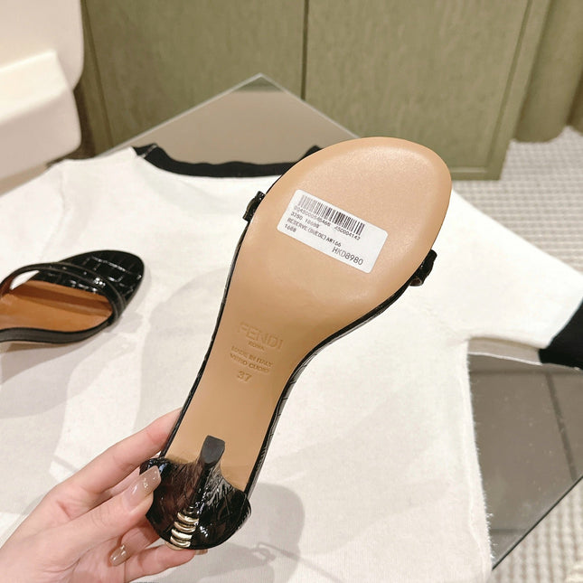 FENDI HIGH-HEELED 85 MM IN BLACK LAMBSKIN WITH GOLD HARDWARE