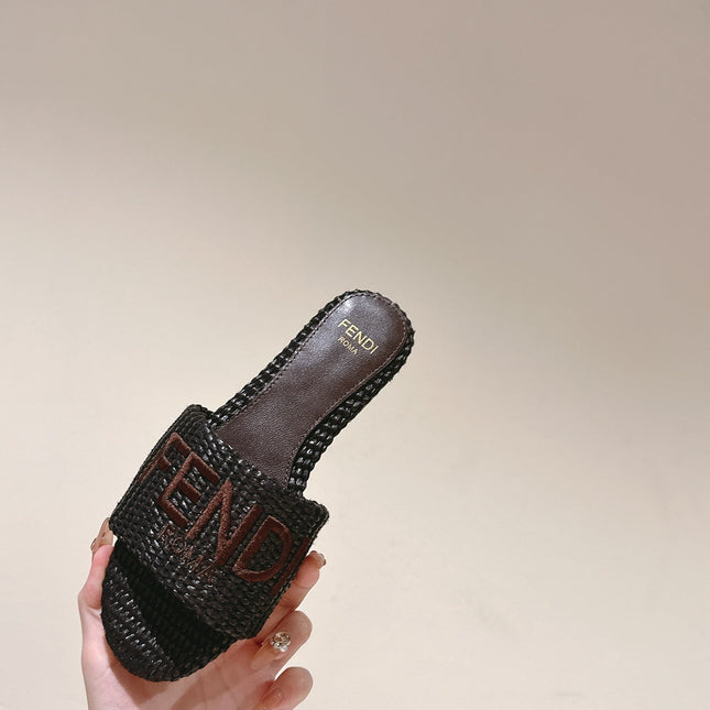 FENDI SIGNATURE MULE SLIDES IN DARK BROWN FIBRE