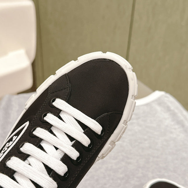 PRA DOUBLE WHEEL RE-NYLON GABARDINE SNEAKERS BLACK CALFSKIN