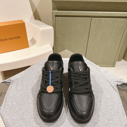 LV TRAINER SNEAKER IN BLACK CALFSKIN