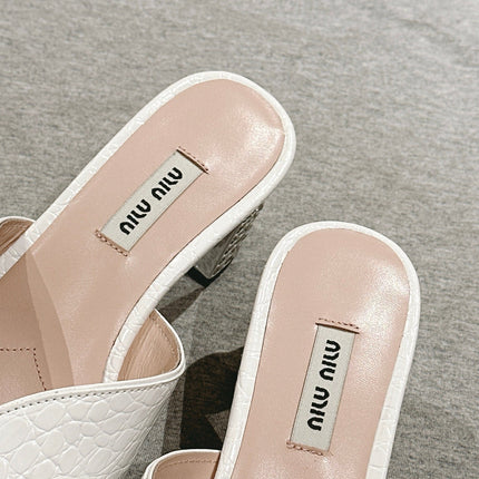 JEWELLED HEEL 55 MULE SANDALS IN WHITE CALFSKIN