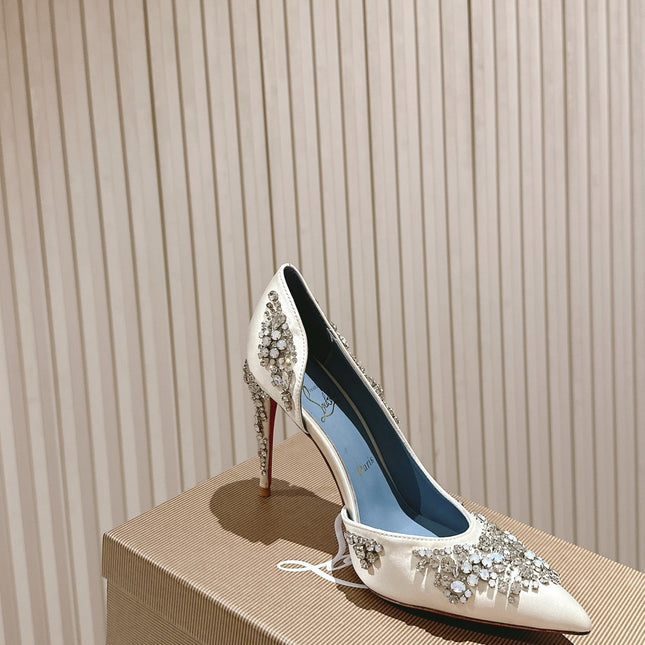STUDDED RHINESTONE IRIZA PUMPS 105MM IN WHITE SATIN