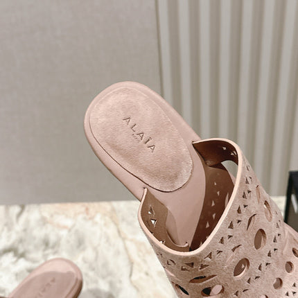 ALAIA HIGH HEEL CHUNKY TWO-STRAP 25S IN PINK BEIGE SUEDE