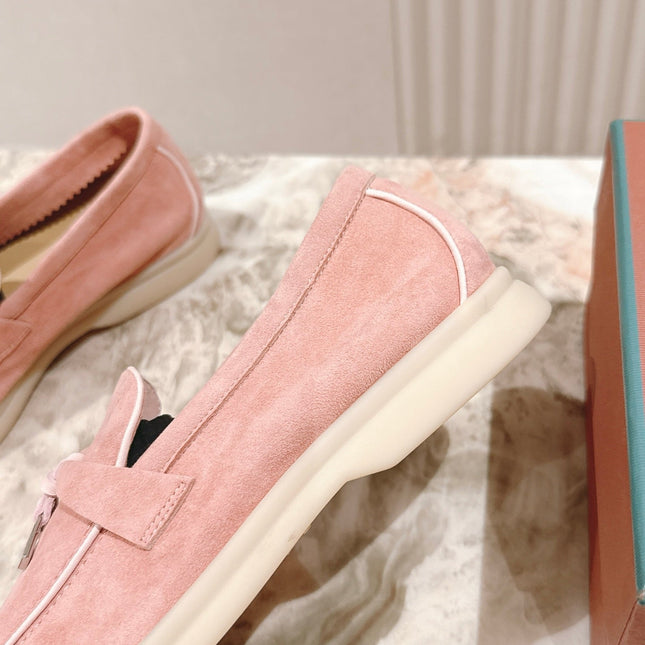 LP LOAFERS 25S IN LIGHT PINK SUEDE WITH SILVER HARDWARE