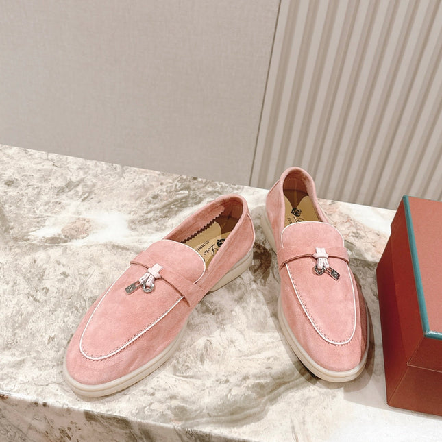 LP LOAFERS 25S IN LIGHT PINK SUEDE WITH SILVER HARDWARE