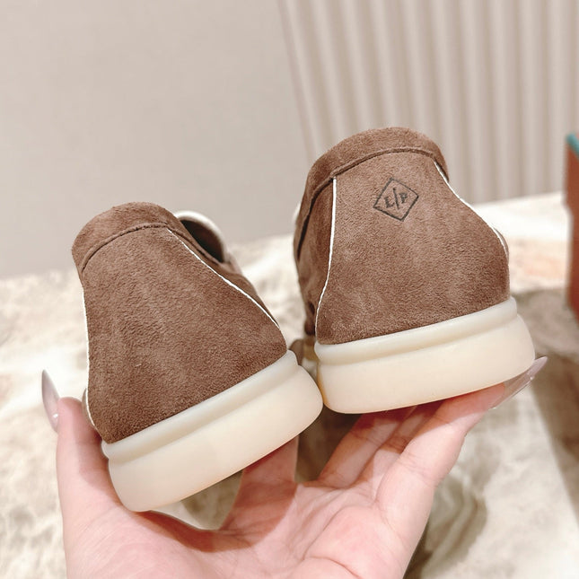 LP LOAFERS 25S IN LIGHT BROWN SUEDE WITH SILVER HARDWARE