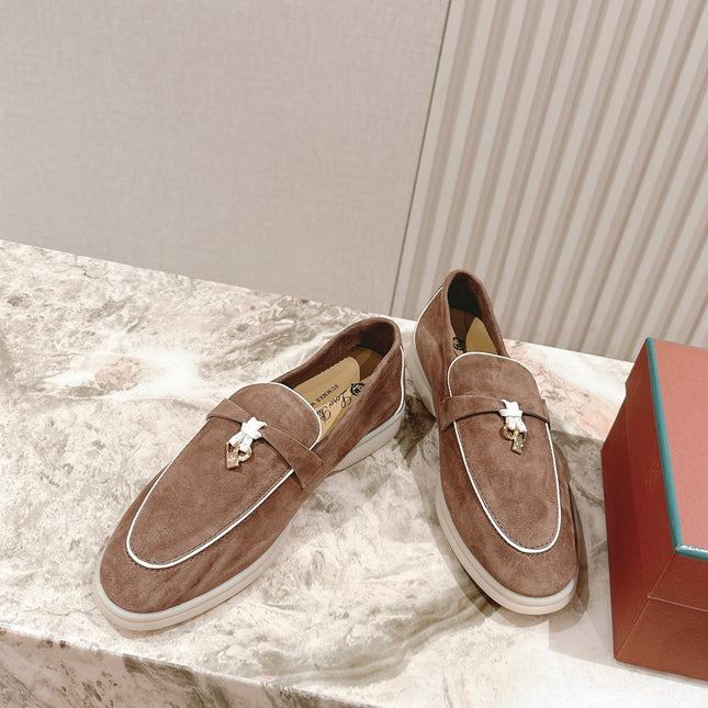 LP LOAFERS 25S IN LIGHT BROWN SUEDE WITH SILVER HARDWARE