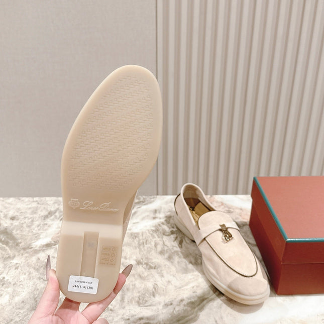 LP LOAFERS 25S IN CHAMPAGNE BEIGE SUEDE WITH SILVER HARDWARE