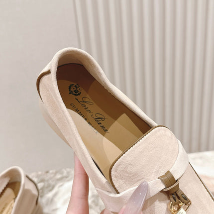 LP LOAFERS 25S IN CHAMPAGNE BEIGE SUEDE WITH SILVER HARDWARE