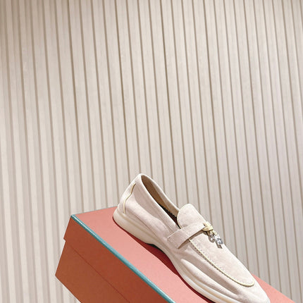 LP LOAFERS 25S IN DUSTY PINK SUEDE WITH SILVER HARDWARE