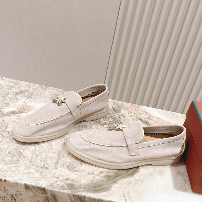 LP LOAFERS 25S IN DUSTY PINK SUEDE WITH SILVER HARDWARE