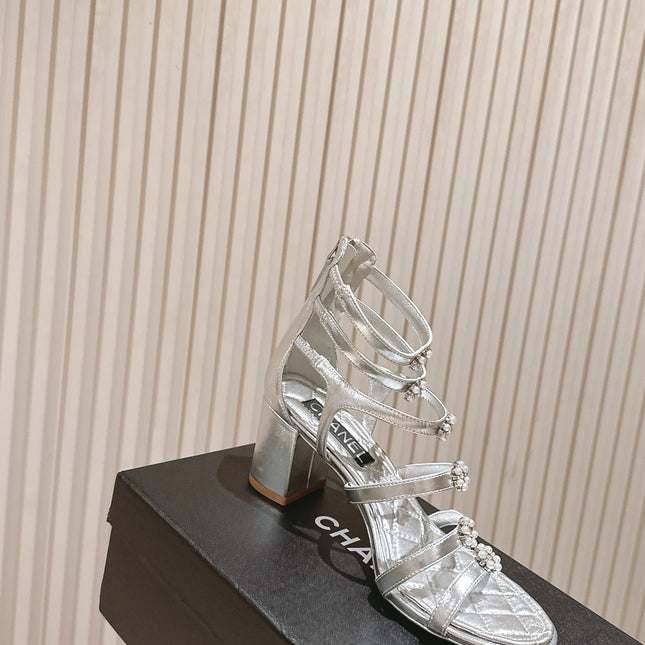 CC HIGH SANDAL 25S IN SILVER LAMBSKIN PEARL FLOWERS