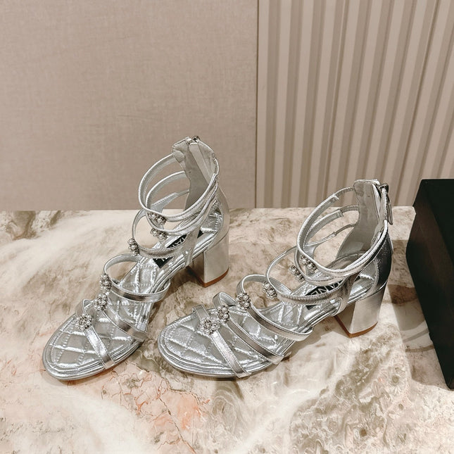 CC HIGH SANDAL 25S IN SILVER LAMBSKIN PEARL FLOWERS