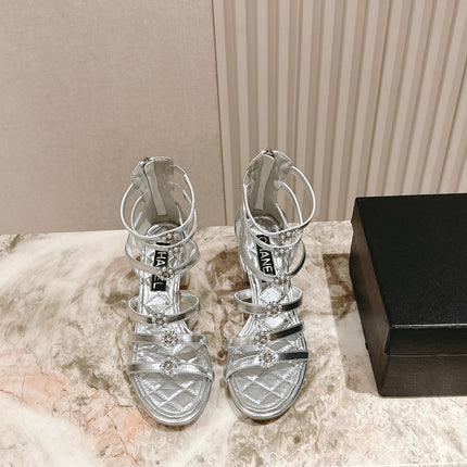 CC HIGH SANDAL 25S IN SILVER LAMBSKIN PEARL FLOWERS