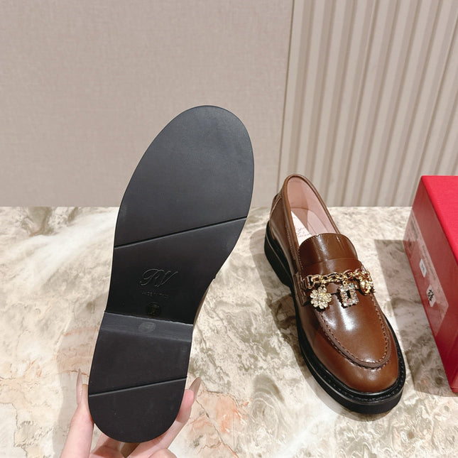 ROGER VIVIER 25S RANGERS CHAIN LOAFER IN DARK BROWN CALFSKIN