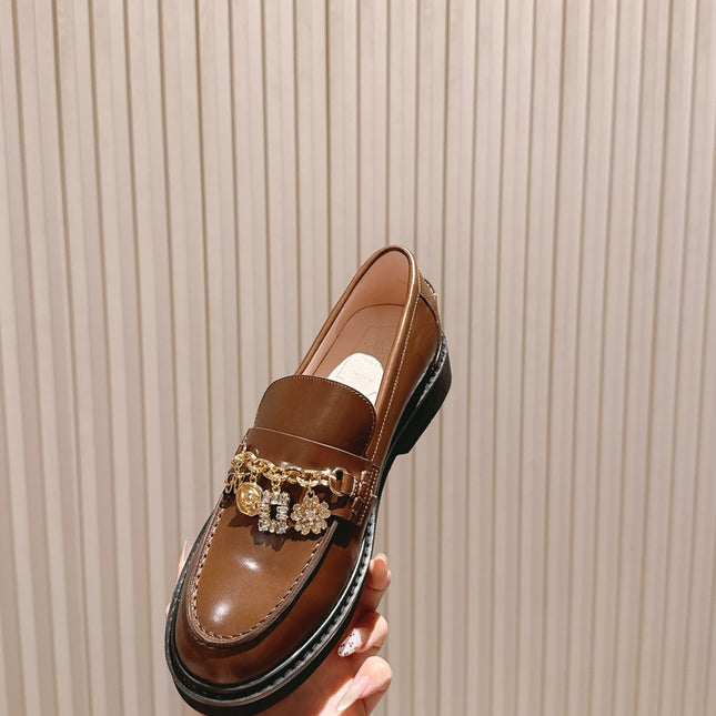 ROGER VIVIER 25S RANGERS CHAIN LOAFER IN DARK BROWN CALFSKIN
