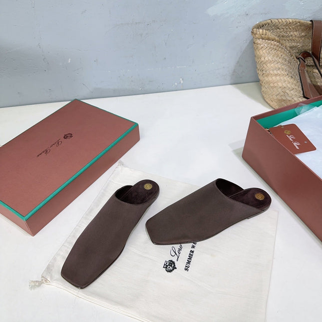 FLAT BUBBLE IN BROWN CANVAS