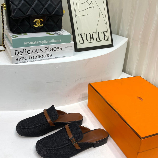 IENA MULE  BLACK CANVAS AND BROWN CALFSKIN
