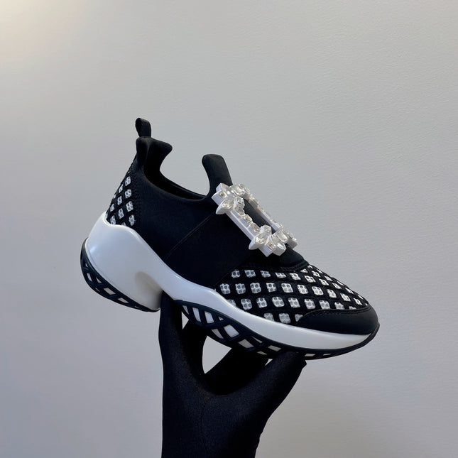 VIV' RUN SNEAKERS IN BLACK AND WHITE TECHNICAL FABRICS TRASS BUCKLE