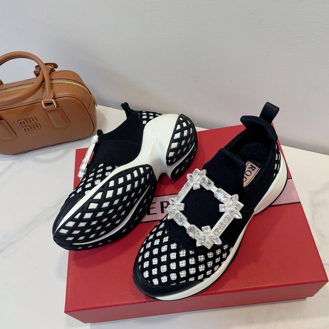 VIV' RUN SNEAKERS IN BLACK AND WHITE TECHNICAL FABRICS TRASS BUCKLE