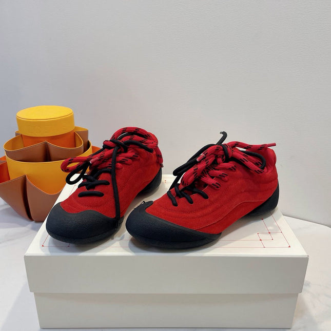 FLEXION SNEAKER IN RED SUEDE WITH BLACK TOE