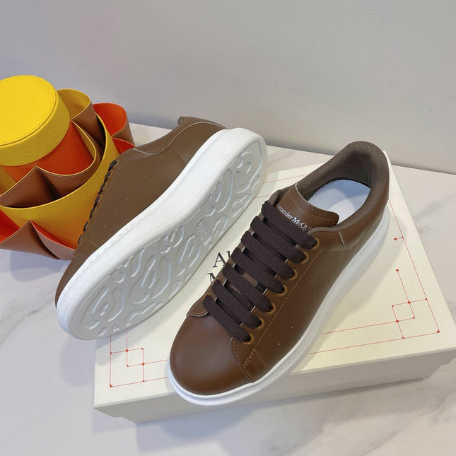 OVERSIZED SNEAKERS IN BROWN SMOOTH CALFSKIN