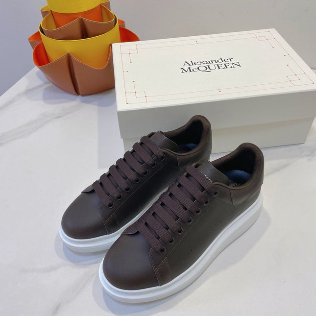 OVERSIZED SNEAKERS IN DARK BROWN SMOOTH CALFSKIN