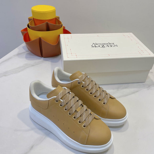 OVERSIZED SNEAKERS IN TAN BROWN SMOOTH CALFSKIN