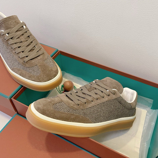SNEAKERS IN MOSS SUEDE WITH CANVAS