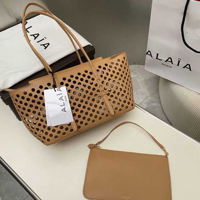 NEO MINA 32 BAG IN WHISKEY PERFORATED CALFSKIN