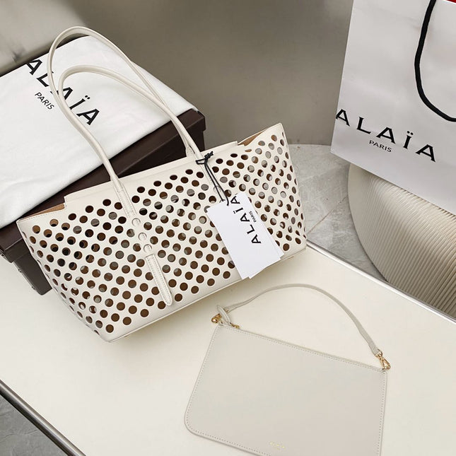 NEO MINA 32 BAG IN WHITE PERFORATED CALFSKIN