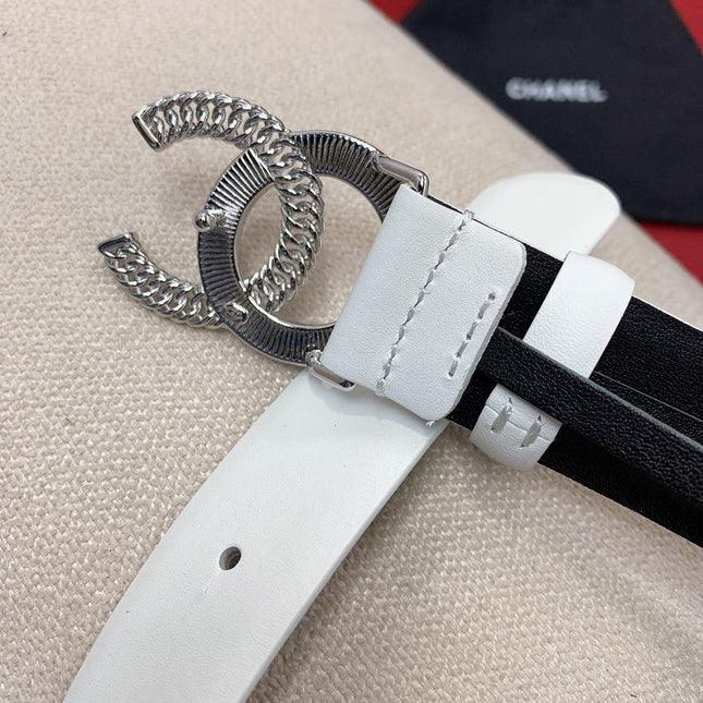 CC MEDIUM 30 MM BELT WHITE CALFSKIN SILVER HARDWARE WITH LETTER