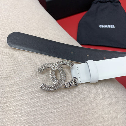 CC MEDIUM 30 MM BELT WHITE CALFSKIN SILVER HARDWARE WITH LETTER