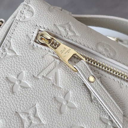 LV 25S POCHETTE METIS 25 IN WHITE MONOGRAM COATED CANVAS GOLD HARDWARE