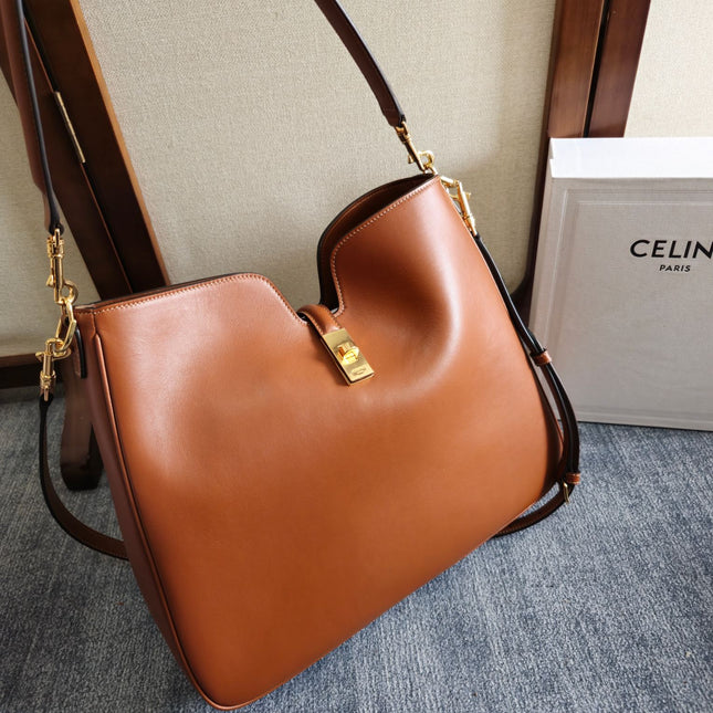 MEDIUM CAMILLE 16 SOFT BAG 36 BURNT SIENNA IN SMOOTH CALFSKIN