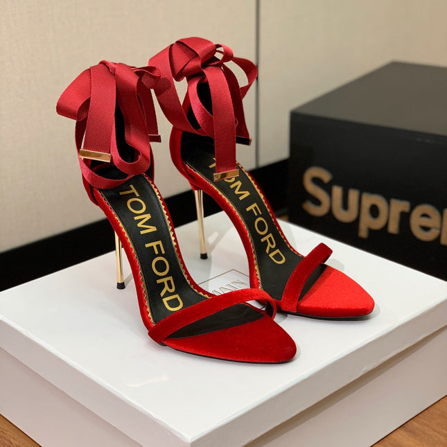 ANKLE SANDAL 10 CM IN RUBY RED VELVET AND SILK