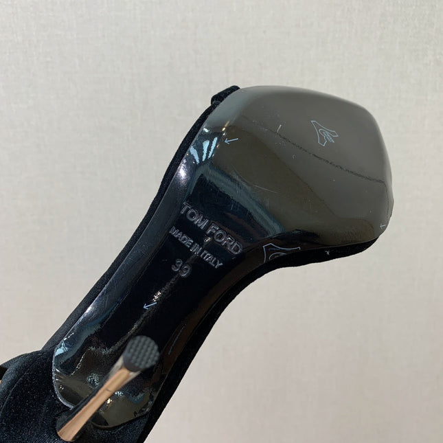 ANKLE SANDAL 10 CM IN BLACK VELVET AND SILK