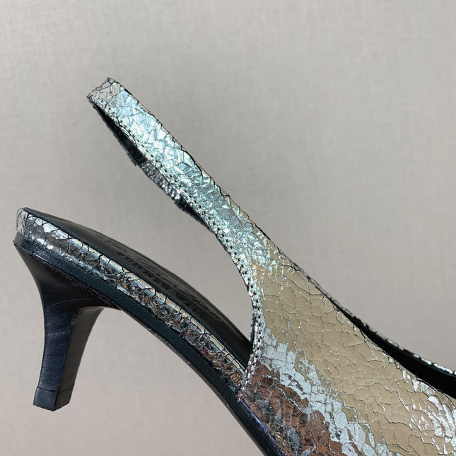 LP POINTED TOE MID-HEEL SLINGBACK SILVER CALFSKIN