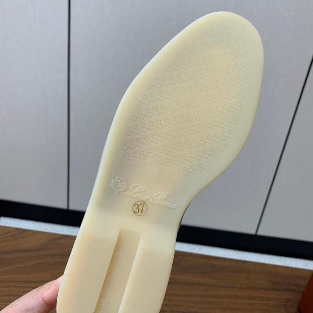 LP LOAFERS 25S IN STONE GRAY CASHMERE WITH SILVER HARDWARE