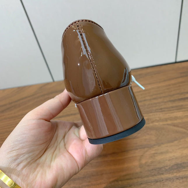 LACE-UP HIGH SHOES IN PECAN BROWN GLOSSY CALFSKIN