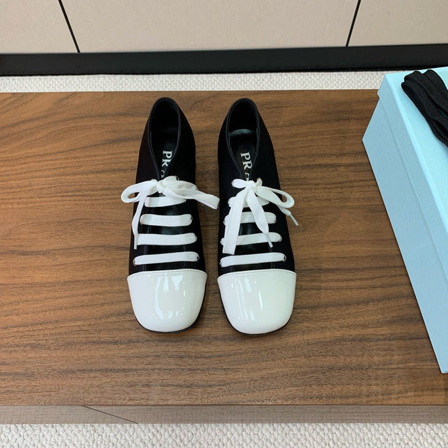 LACE-UP HIGH SHOES IN BLACK SILK MIX WHITE GLOSSY CALFSKIN